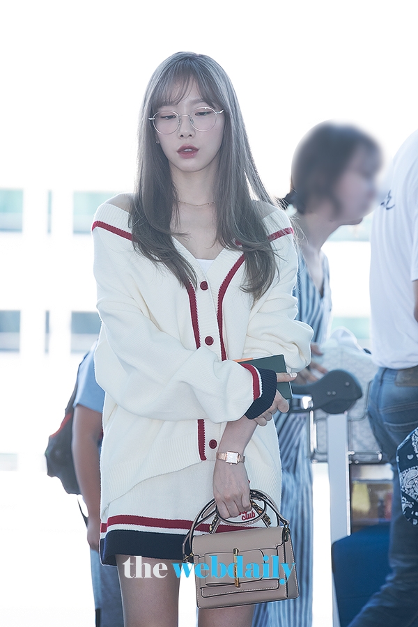 소녀시대 태연, 인천국제공항 출국 현장