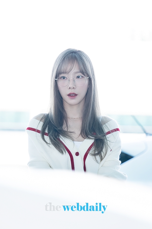소녀시대 태연, 인천국제공항 출국 현장