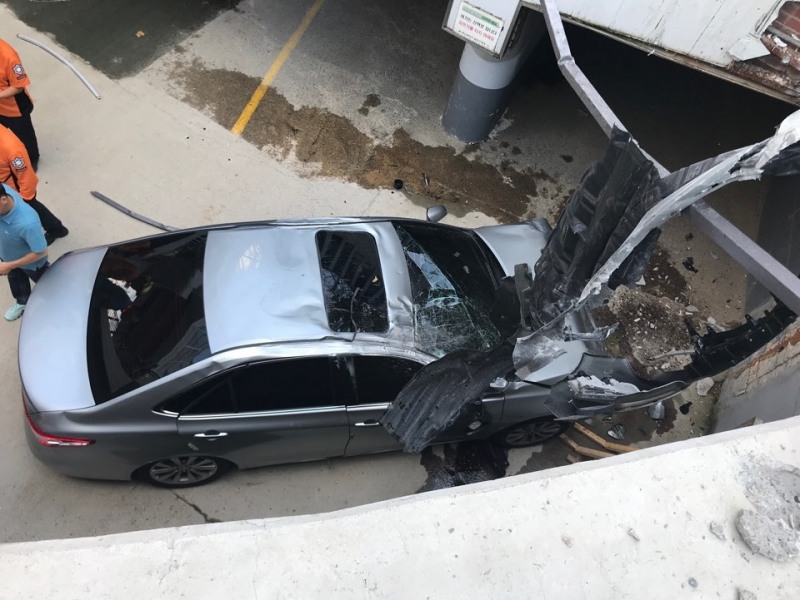 차량추락사고현장.(사진제공=부산경찰청)