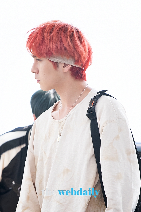 펜타곤(PENTAGON) 신원, 인천국제공항 출국 현장