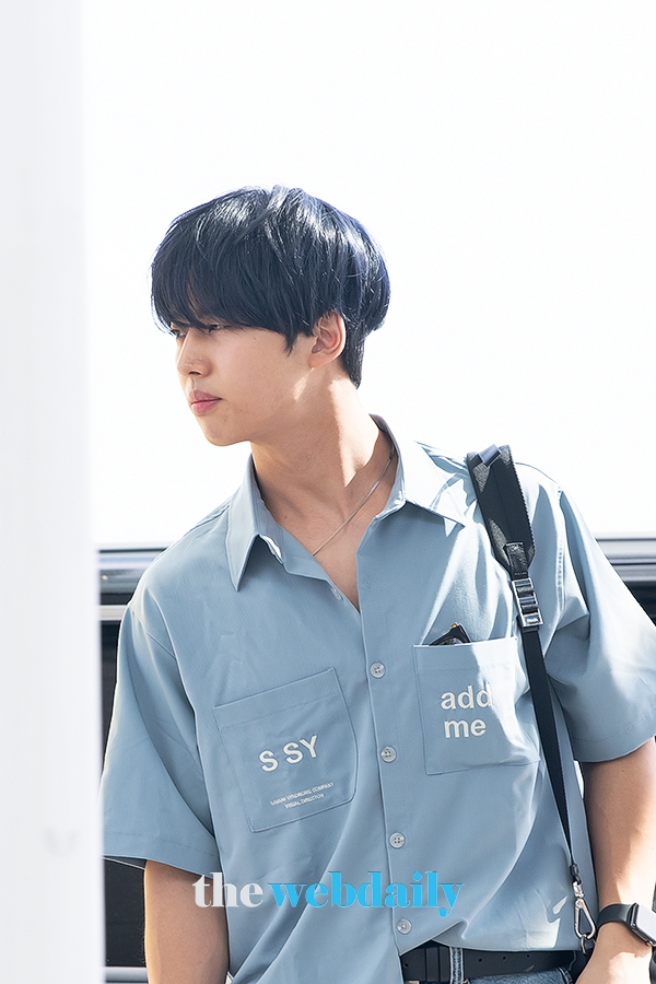 펜타곤(PENTAGON) 홍석, 인천국제공항 출국 현장