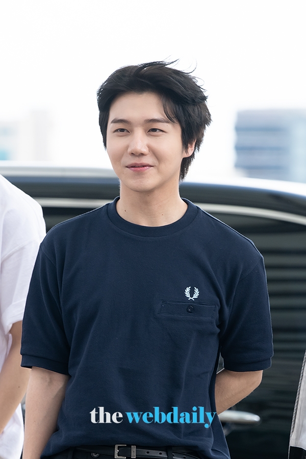 펜타곤(PENTAGON) 진호, 인천국제공항 출국 현장