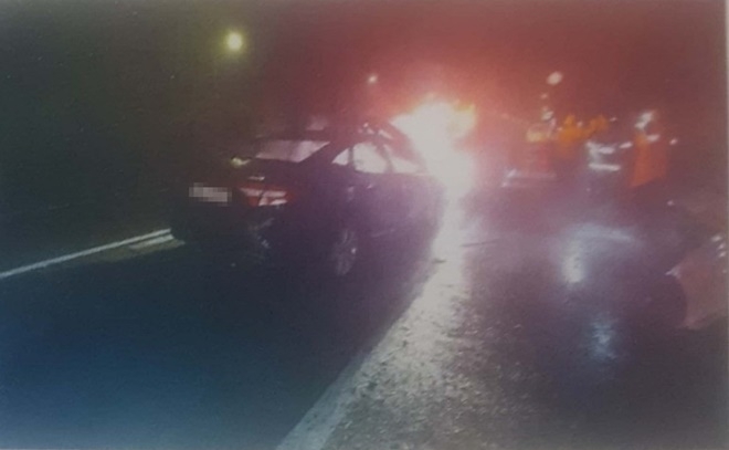 차량추돌 후 도주하다 고속도로서 차량에 화재가 나면서 검거.(사진제공=부산경찰청)