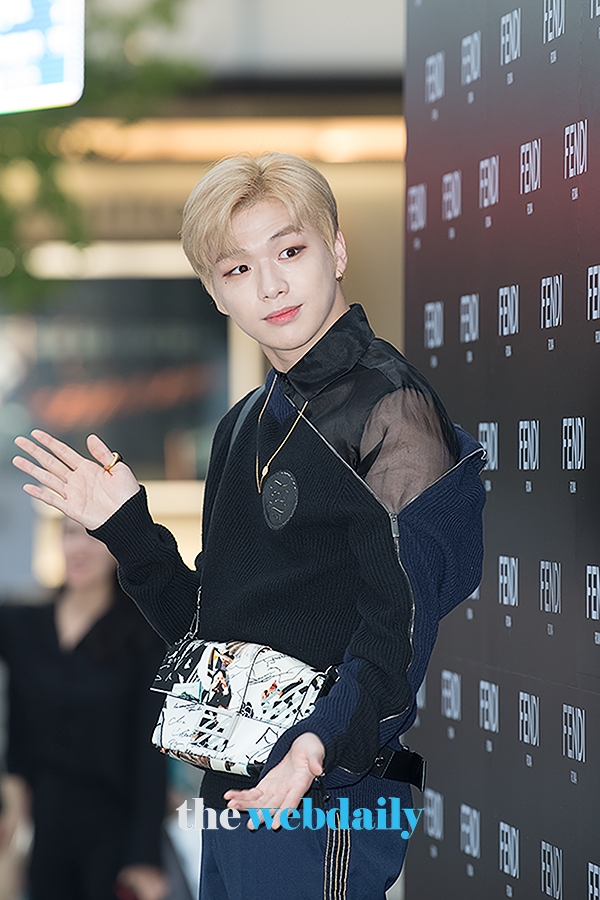 강다니엘, '펜디’의 포토월 행사 현장