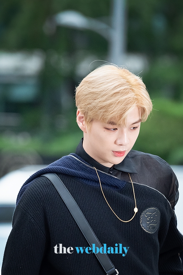강다니엘, '펜디’ 포토월 행사 현장