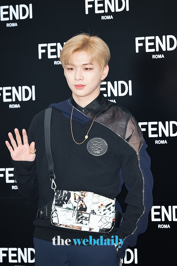 강다니엘, '펜디’ 포토월 행사 현장