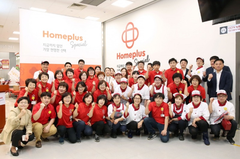 홈플러스 스페셜, 3개 매장 추가 전환하며 시즌2 개막