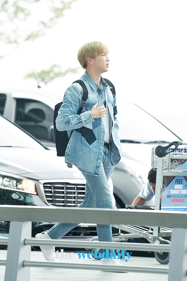 강다니엘, 인천국제공항 출국 현장