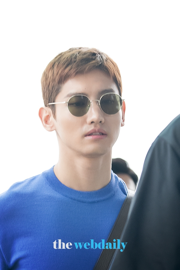 동방신기(TVXQ) 최강창민, 인천국제공항 출국 현장