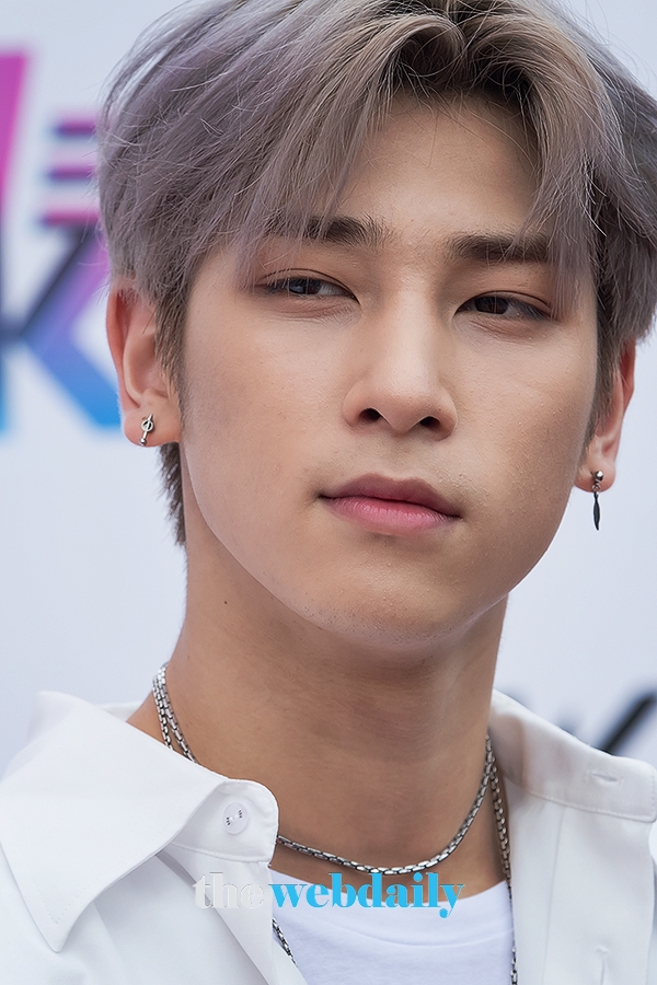X1(엑스원) 이한결, KBS월드 '위 케이팝(WE K-POP)' 녹화 현장