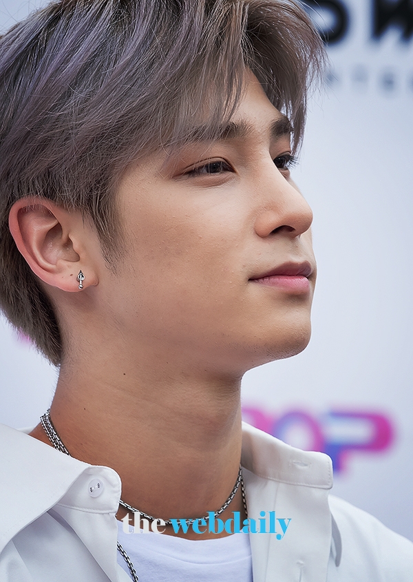 X1(엑스원) 이한결, KBS월드 '위 케이팝(WE K-POP)' 녹화 현장