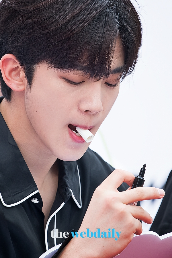 X1(엑스원) 김요한, KBS월드 '위 케이팝(WE K-POP)' 녹화 현장