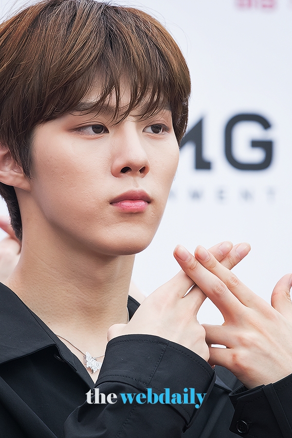 X1(엑스원) 김우석, KBS월드 '위 케이팝(WE K-POP)' 녹화 현장
