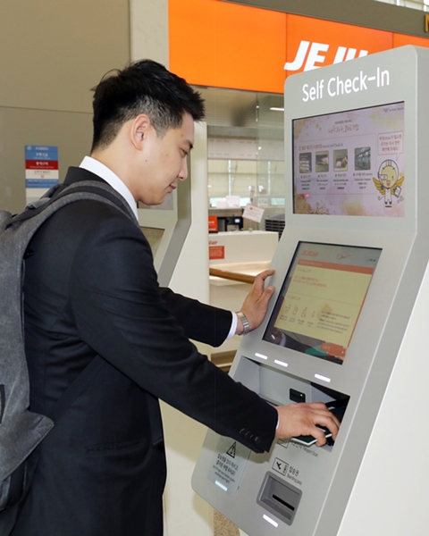 제주항공 “모바일∙무인 수속 크게 늘어”