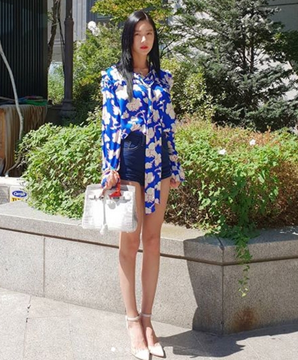 ‘클라라’에 대한 궁금증은 연일 이어지고 있다 / 출처 에스엔에스