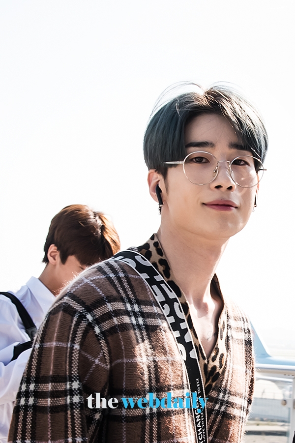 X1(엑스원) 한승우, 인천국제공항 출국 현장