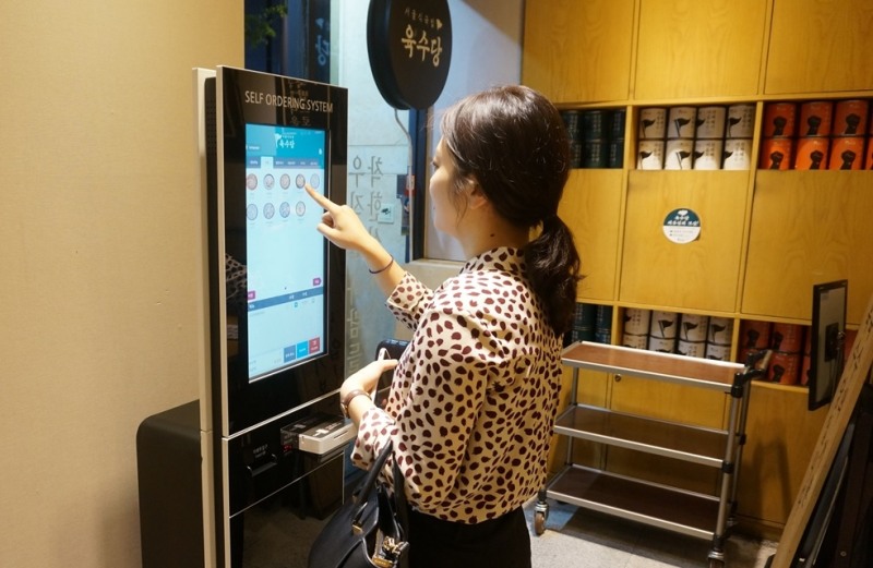 육수당, 매장 운영 효율성 높이기 위해 키오스크 도입