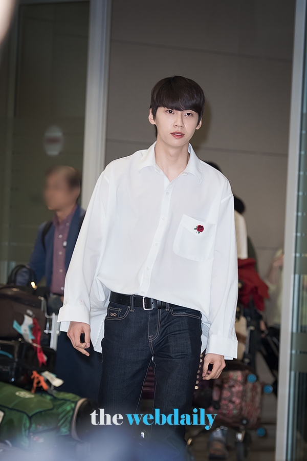 이진혁, 인천국제공항 입국 현장