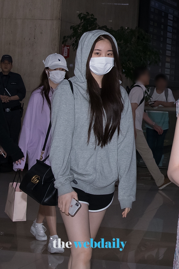 아이즈원(IZONE) 이채연, 김포국제공항 입국 현장