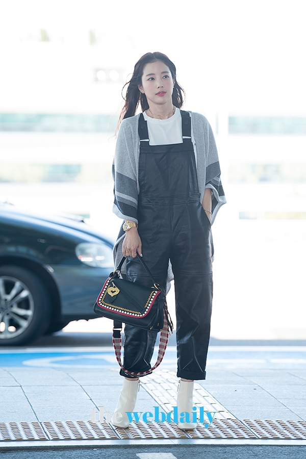 기은세, 인천국제공항 출국 현장