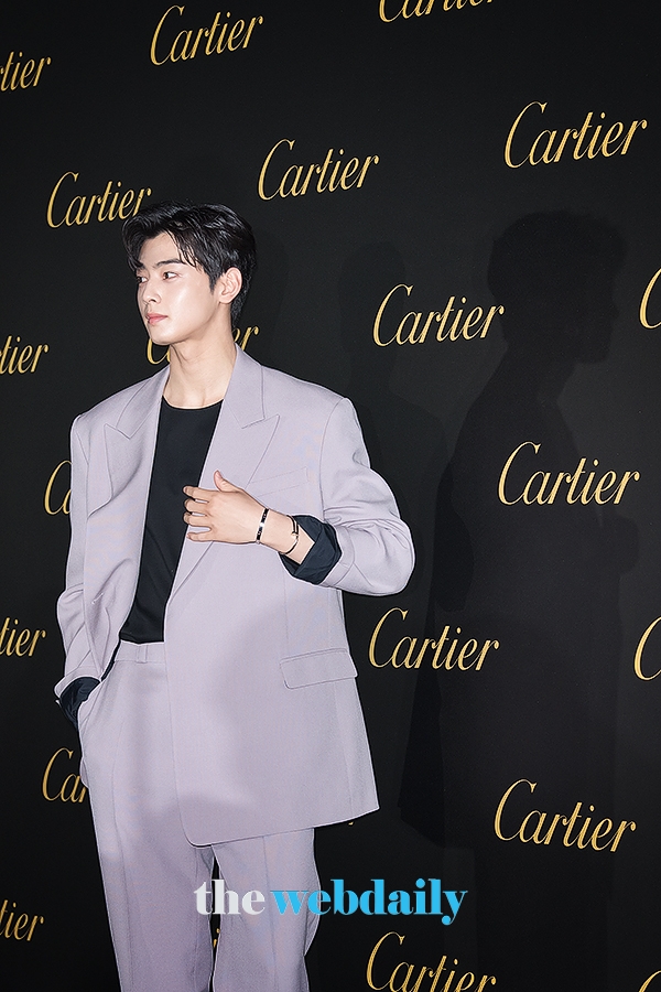 차은우, 까르띠에 '저스트 앵 끌루' 파티 현장