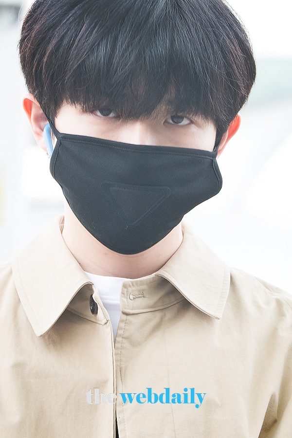 김재환, 인천국제공항 출국 현장