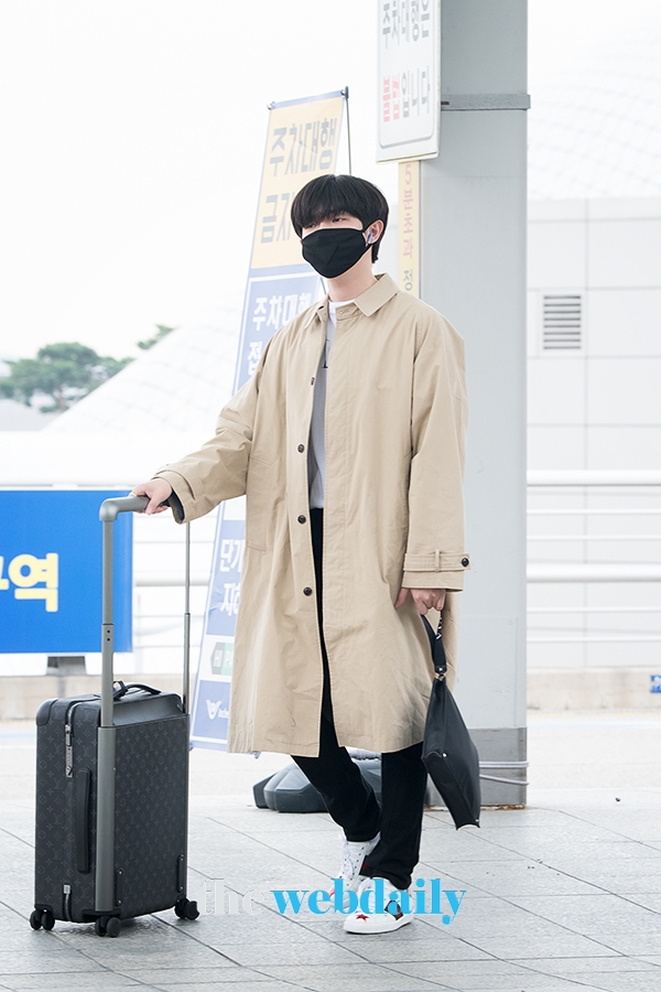 김재환, 인천국제공항 출국 현장