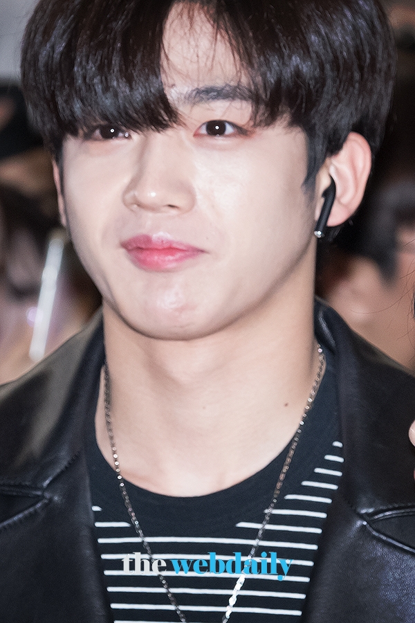 X1(엑스원) 김요한, 김포국제공항 출국 현장