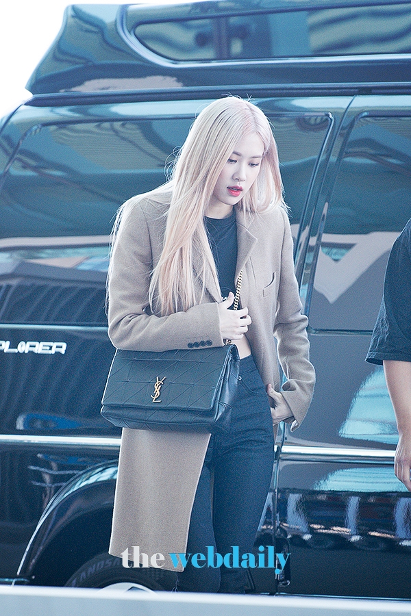 BLACKPINK(블랙핑크) 로제, 인천국제공항 출국 현장