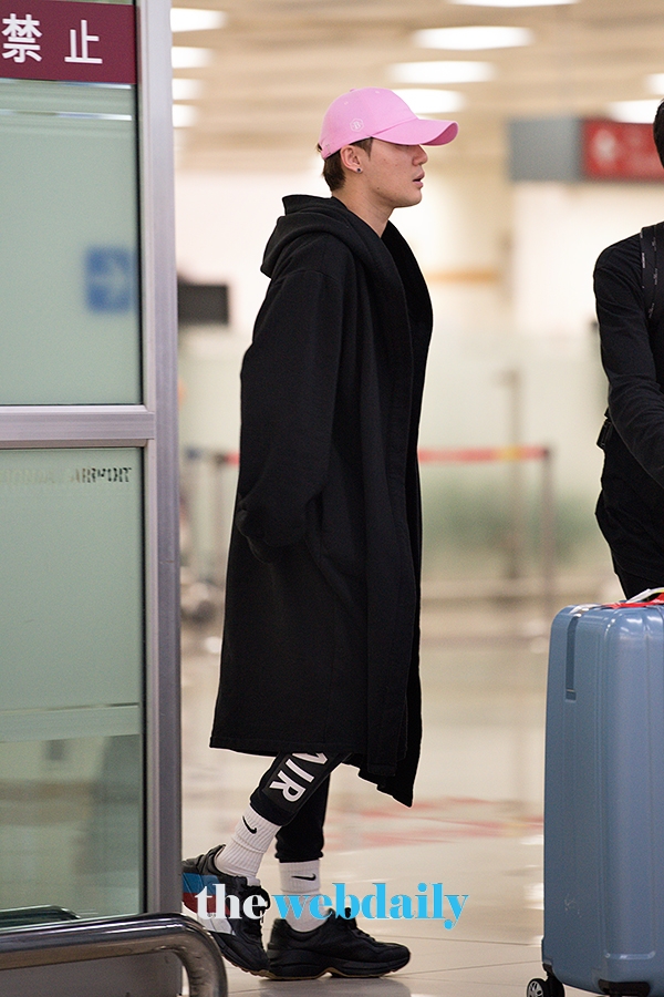 김준수, 김포국제공항 입국 현장