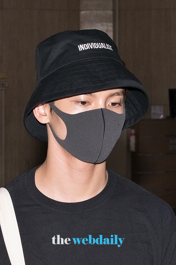 동방신기(TVXQ) 최강창민, 김포국제공항 입국 현장