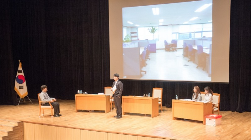 가스공사 참여·실천형 감성연극 '갑은을' 공연 장면. (사진=한국 가스공사)