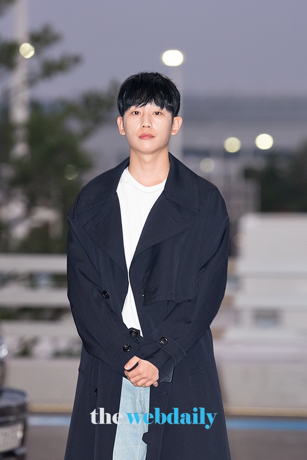 정해인, 인천국제공항 출국 현장