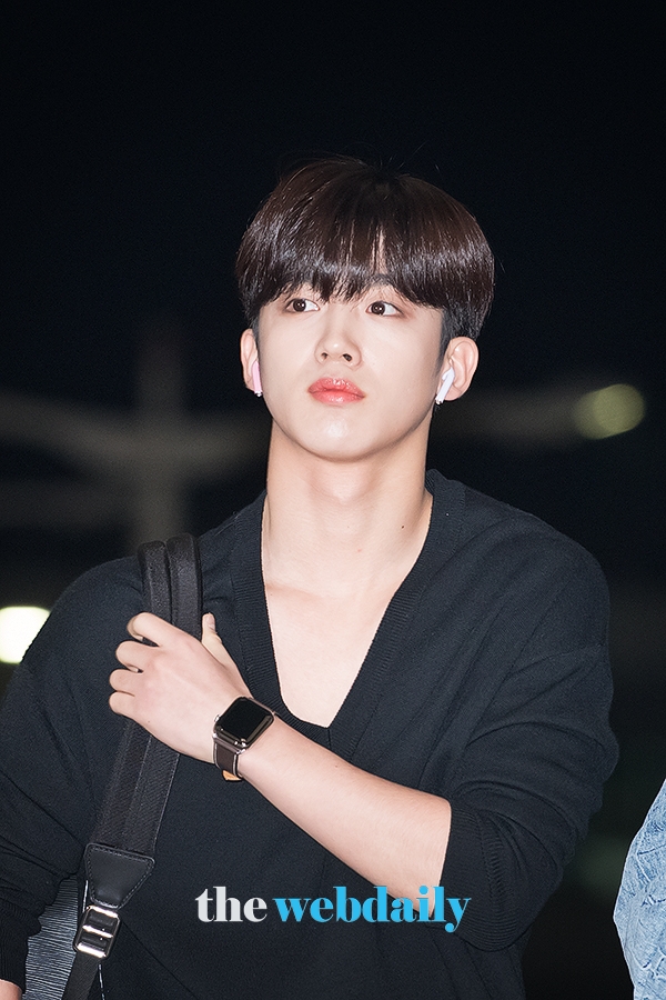 X1(엑스원) 김요한, 인천국제공항 출국 현장