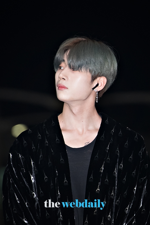 X1(엑스원) 한승우, 인천국제공항 출국 현장