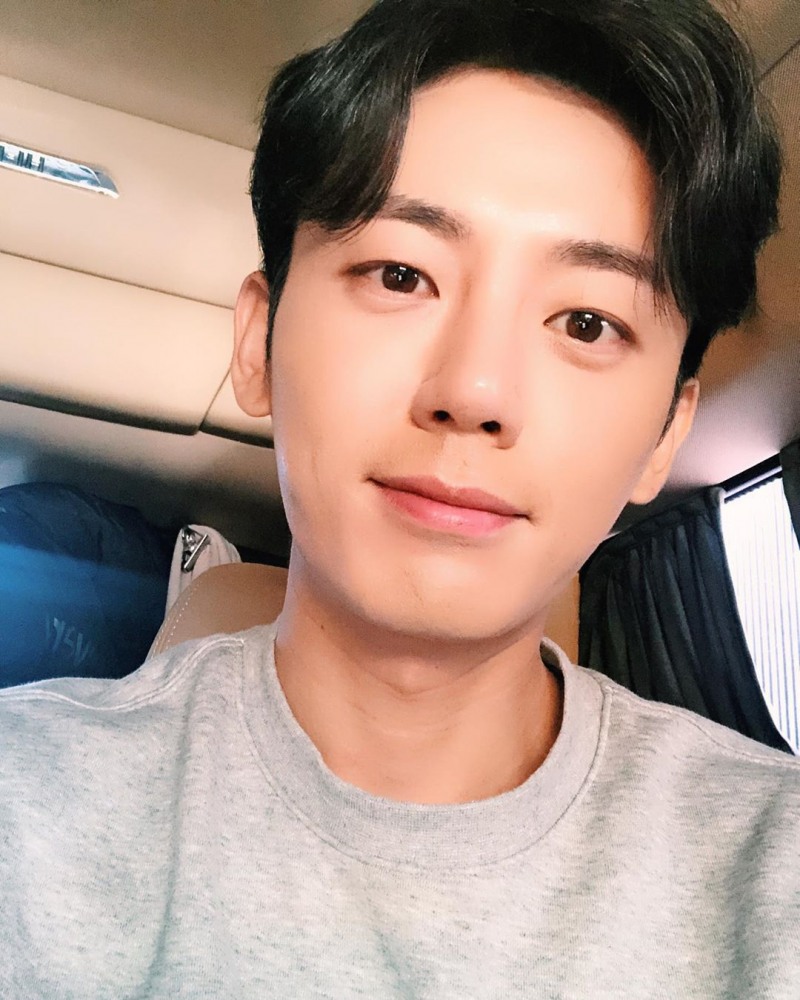 사진출처=이지훈SNS캡처