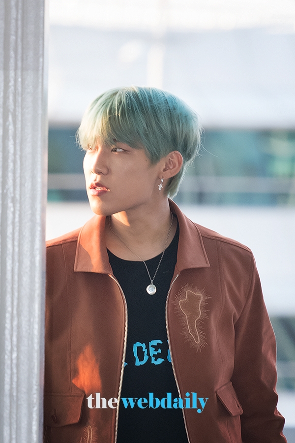 AB6IX 박우진, 인천국제공항 출국 현장
