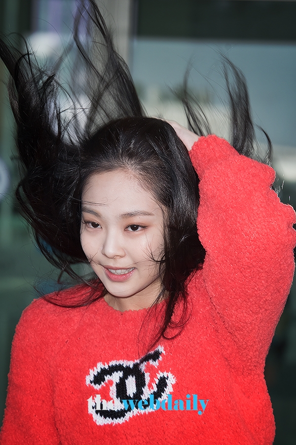 BLACKPINK(블랙핑크) 제니, 인천국제공항 출국 현장