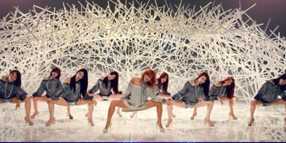 흑역사 오히려 연일집중...효린 꽃게, 잊을만하면 소환되는