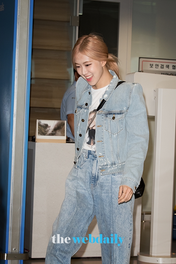 BLACKPINK(블랙핑크) 로제, 인천국제공항 입국 현장