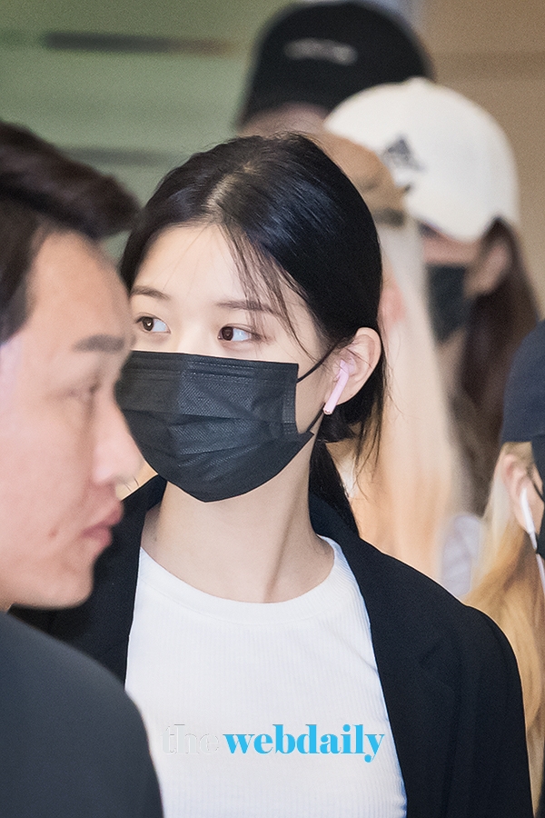 아이즈원(IZONE) 장원영, 인천국제공항 입국 현장