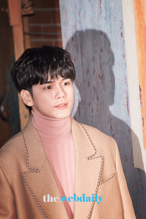 옹성우, 구찌 포토월 행사 현장