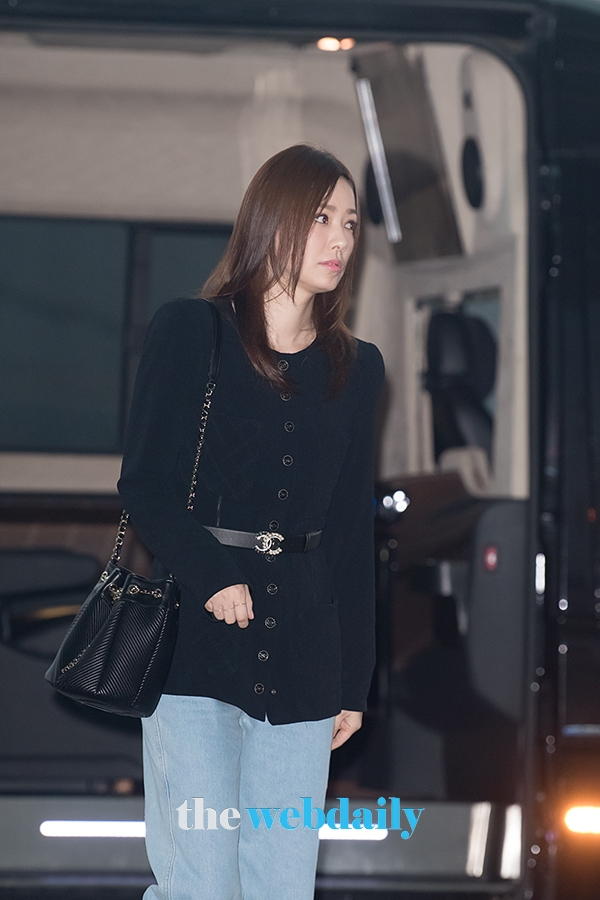 손태영, 인천국제공항 출국 현장