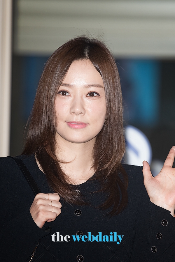 손태영, 인천국제공항 출국 현장