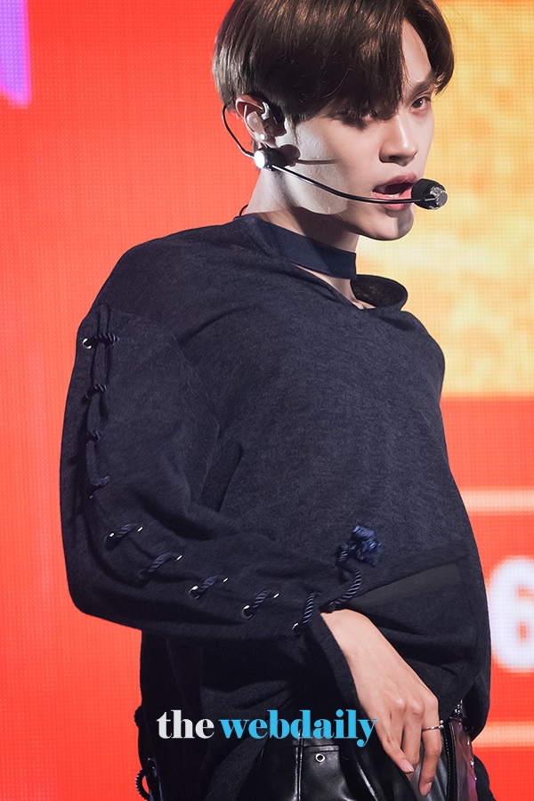 AB6IX 이대휘, '6IXENSE(식스센스)' 발매 기념 쇼케이스 현장