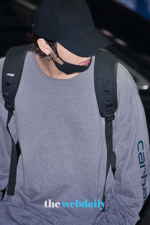 방탄소년단(BTS) 정국, 인천국제공항 출국 현장
