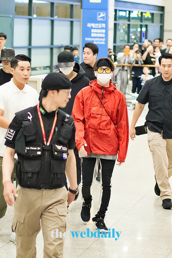 방탄소년단(BTS) 슈가, 인천국제공항 입국 현장