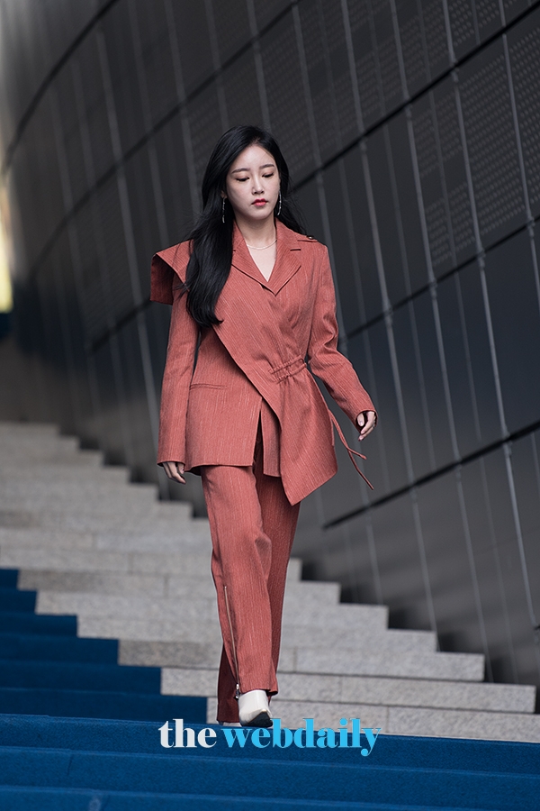 소연, 2020 S/S 패션위크 '라이(LIE)' 컬렉션(사진: 최수영기자)