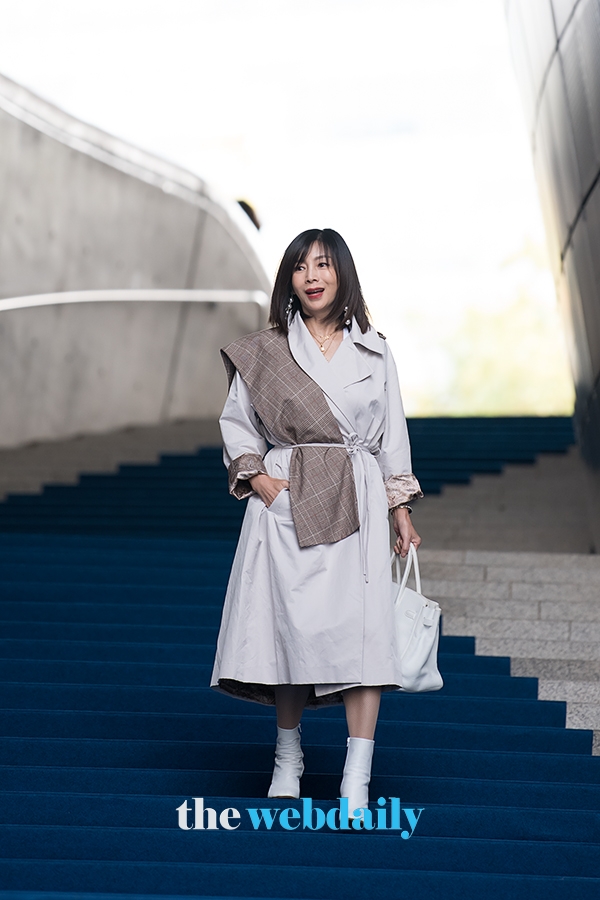 황신혜, 2020 S/S 패션위크 '라이(LIE)' 컬렉션(사진: 최수영기자)