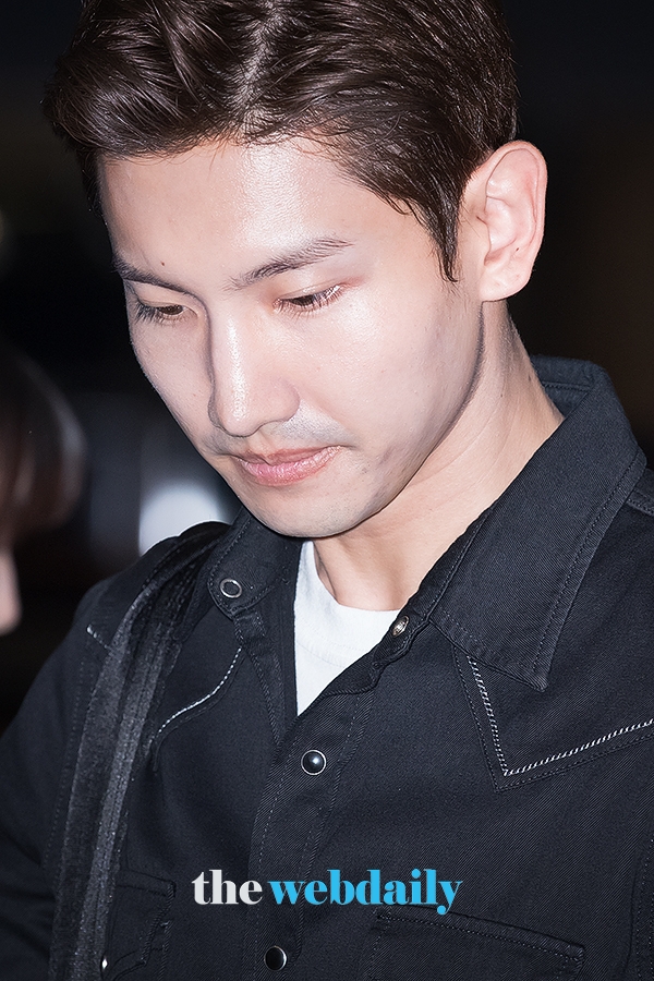 동방신기(TVXQ) 최강창민, 김포국제공항 출국 현장(사진:최수영기자)